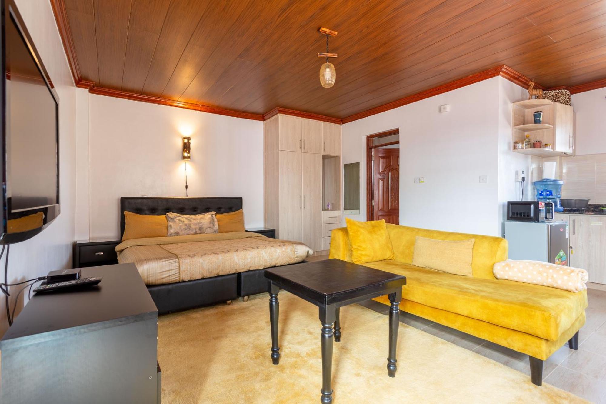 Penthouse Rooftop Studio With King Bed Ναϊρόμπι Εξωτερικό φωτογραφία