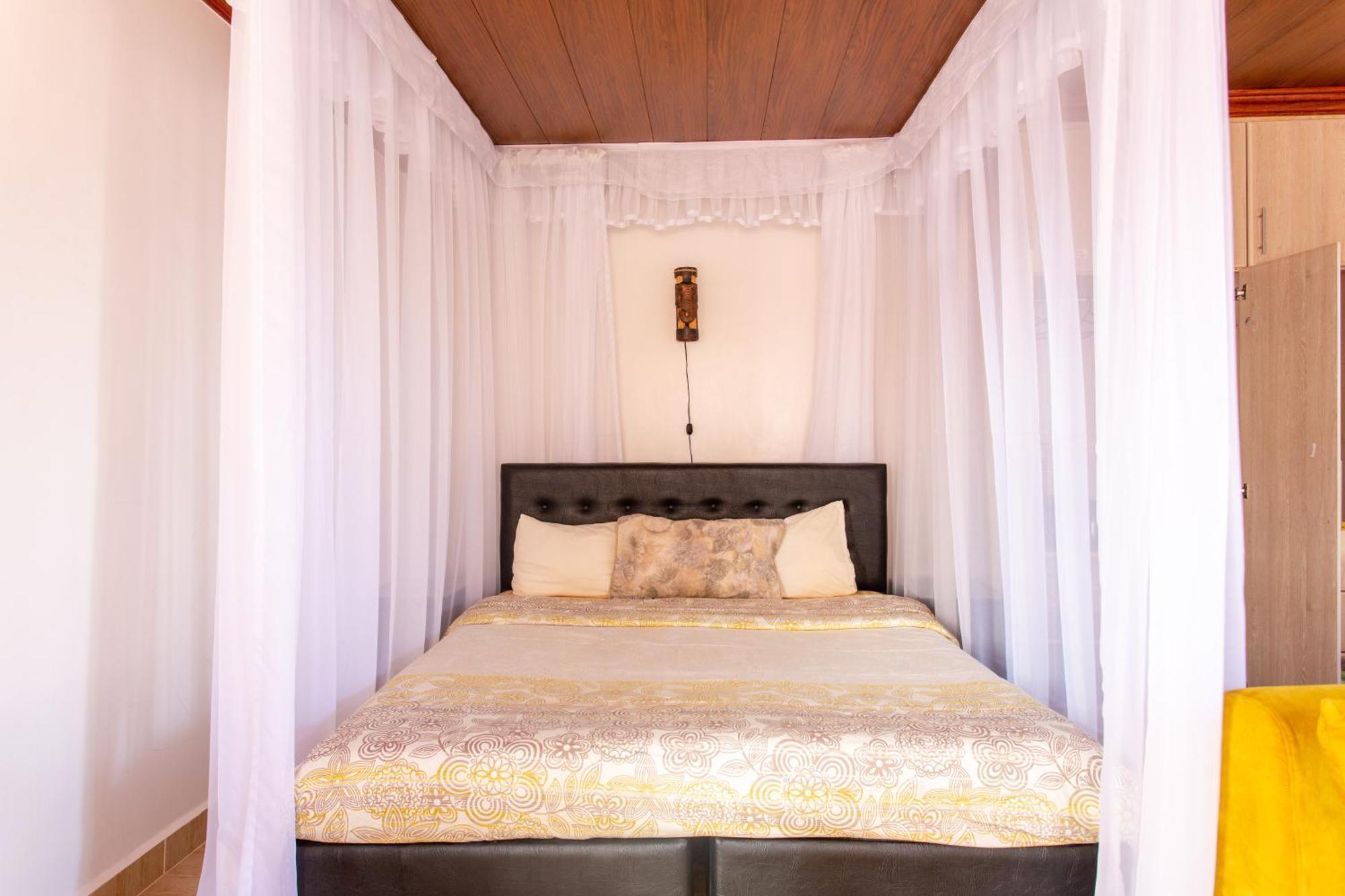 Penthouse Rooftop Studio With King Bed Ναϊρόμπι Εξωτερικό φωτογραφία